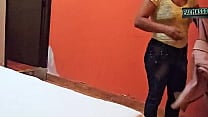 En la calle y a la salida del supermercado un desconocido me aborda y me convence para coger a cambio de ayudarme econ oacute micamente no me resist iacute y acept eacute En la calle y a la salida del supermercado un desconocido me aborda y me convence para coger a cambio de ayudarme econ oacute micamente no me resist iacute y acept eacute
