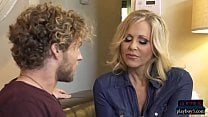 Mature MILF Julia Ann fucks a much y guy
