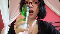 stepmom Chantal squirt with your toy