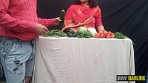 Sabji vechne Waali ko khule bazaar mein hi chod diya real indian sex video by jony darling Sabji vechne Waali ko khule bazaar mein hi chod diya real indian sex video by jony darling