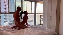Couple amateur exhibe leur baise torride aux fen ecirc tres de leur chambre d rsquo h ocirc tel en Colombie Couple amateur exhibe leur baise torride aux fen ecirc tres de leur chambre d rsquo h ocirc tel en Colombie