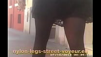 Nice legs on the street 2