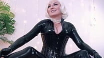 Latex Rubber VIdeo Arya Grander