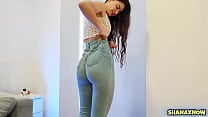 BLUE JEANS FETISH BIG ASS PROBLEMS CLENCHING SHAKING CHEEKS