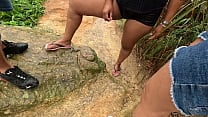 Menage em P uacute blico  Eu Comendo a Buceta da Amiga Enquanto Nicoly Tirou o Leitinho do Cara Menage em P uacute blico  Eu Comendo a Buceta da Amiga Enquanto Nicoly Tirou o Leitinho do Cara