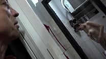 Espiou a novinha no banho Espiou a novinha no banho