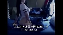 국 No 웃기는커플 부모님들어오셔 빨리 치마만 올리고 국 No 웃기는커플 부모님들어오셔 빨리 치마만 올리고