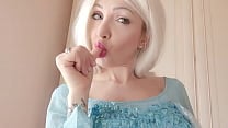 Elsa lick  suck and drive you crazy