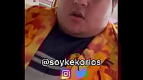 El Gordo Need busca a Spiderman para follar Parodia Chubby Gay