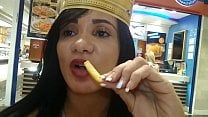 Fui comer um lanchinho no shopping entrei no banheiro errado e tomei no cuzinho veja mais em xv red Fui comer um lanchinho no shopping entrei no banheiro errado e tomei no cuzinho veja mais em xv red