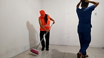 LA SUCIA ENFERMERA DEL HOSPITAL COQUETEA CON EL BARRENDERO LO MUY SUCIA MOTIVO AL MACHO DE LA LIMPIEZA Y LE DIO UNA MAMADA CON MUCHA SALIVA AL PENE DEL TRABAJADOR PORNO REAL EN HOSPITAL LA SUCIA ENFERMERA DEL HOSPITAL COQUETEA CON EL BARRENDERO LO MUY SUCIA MOTIVO AL MACHO DE LA LIMPIEZA Y LE DIO UNA MAMADA CON MUCHA SALIVA AL PENE DEL TRABAJADOR PORNO REAL EN HOSPITAL