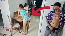 Eu fico de pau duro pela minha meia irma Eu fico de pau duro pela minha meia irma