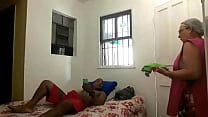 Comendo emprega a senhora pegou o patr atilde o batendo punheta e n atilde o resistiu disse que se ele n atilde o contasse nada tamb eacute m n atilde o falaria nada para a esposa dele do que a contratou Comendo emprega a senhora pegou o patr atilde o batendo punheta e n atilde o resistiu disse que se ele n atilde o contasse nada tamb eacute m n atilde o falaria nada para a esposa dele do que a contratou