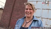 Deutsche Hausfrau von Nebenan macht Sex Casting f uuml r Geld Deutsche Hausfrau von Nebenan macht Sex Casting f uuml r Geld