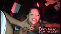 Gang bang com a novinha Tomou leite de todos Gang bang com a novinha Tomou leite de todos