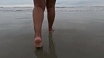 Fiquei peladinha andando no carro pela cidade e na praia pegando no pau do motorista Fiquei peladinha andando no carro pela cidade e na praia pegando no pau do motorista
