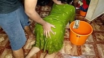 रसोई का काम कर रही नौकरानी को स्टैंड पर घोड़ी बनाकर चोदा XXX Maid Sex आवाज हिंदी में रसोई का काम कर रही नौकरानी को स्टैंड पर घोड़ी बनाकर चोदा XXX Maid Sex आवाज हिंदी में