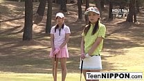 Teen golfer gets her pink pounded on the green