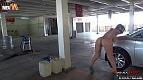 EXTREMO TOTALMENTE DESNUDA Y TOC Aacute NDOSE EN UNA AGENCIA DE AUTOS NISSAN EN EL Aacute REA DE ESTACIONAMIENTO DANNA HOT LA PUTA XXX EXHIBICIONISTA