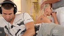Bombshell Vicktoria Redd gets Double penetrated and cums Super hard Bombshell Vicktoria Redd gets Double penetrated and cums Super hard