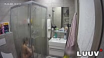 LUUV Kareflore films her real amateur homemade shower routine for her real life show