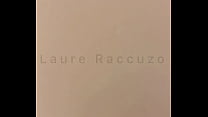 Laure Raccuzo   Defi inconnu   Je me tape le reparateur d rsquo ascenseur de mon immeuble  