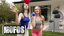 Sexy Daisy Stone Scarlett Bloom Compete For Jay 039 s Cock Until He Covers Their Cute Faces With Cum Mofos Sexy Daisy Stone Scarlett Bloom Compete For Jay 039 s Cock Until He Covers Their Cute Faces With Cum Mofos