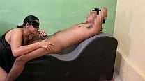Le doy una mamada a mi vecino por ayudarme con el internet Submissiveadventures Le doy una mamada a mi vecino por ayudarme con el internet Submissiveadventures