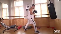 Boxing  Sucking  Cumming  Blowjob Workout At The Gym