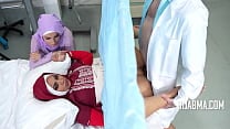 Arab Wife Lets Doctor Impregnate Her HijabMa