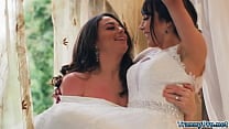 Tranny Ariel Demure fucks her cisgender bride Sophia Burns during their first night as a newly married couple 