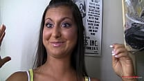 An amateur babe Cassidy Morgan wants you to Paint Her Face An amateur babe Cassidy Morgan wants you to Paint Her Face