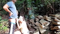 Prostituta no mato pagando boquete e dando o anus 10 d oacute lares cliente gozou dentro Prostituta no mato pagando boquete e dando o anus 10 d oacute lares cliente gozou dentro