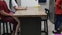 Me Gusta Comer Sentada en las Piernas de mi Tio Me Gusta Comer Sentada en las Piernas de mi Tio