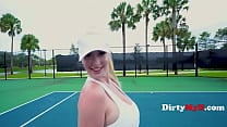 Tennis MILF 039 s Penis Play