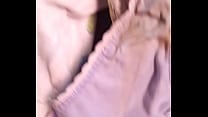 Que rico es oler calzones sucios  mujeres compartan sus videos conmigo 