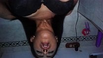 Hermosa venezolana meti eacute ndose juguete en el culo y en la vagina