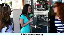 Sex for money nice body chick 13