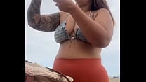 T ocirc na praia e j aacute estou inchada e molhadinha pronta pra leva rola T ocirc na praia e j aacute estou inchada e molhadinha pronta pra leva rola