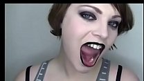 Beauty Girls Tongue   5