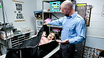 Little Rylee Blake Is so Used to Getting out Of Trouble with Her Body   Myshopsex