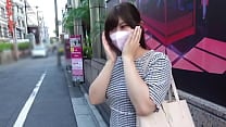 【旦那じゃ不満！】美尻エロすぎボディの若妻！旦那 5〇代 との営みに満足できないようです！超絶フェラテクと肉感的セックスに大興奮！独占ちゃん