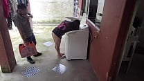 Dona de casa casada paga t eacute cnico de m aacute quina de lavar com a bunda enquanto marido corno esta fora