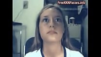Webcam amateur girl strips