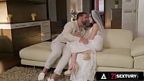 21 SEXTURY Sexy Bride Alyssa Bounty Offers Something New To Her Husband With Her Sweet Ass
