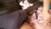 Padrastro entra en mi habitaci oacute n y terminamos jugando a juegos sucios y besos calientes Padrastro entra en mi habitaci oacute n y terminamos jugando a juegos sucios y besos calientes