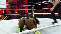 Nikki Bella vs Naomi Extreme Rules 2015