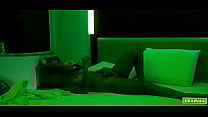 Depois de gozar gostoso ela quis d aacute uma relaxada ouvindo uma m uacute sica fumando um cigarro de 18 anos gostosa Depois de gozar gostoso ela quis d aacute uma relaxada ouvindo uma m uacute sica fumando um cigarro de 18 anos gostosa