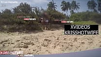Corno Manso Fica Assistindo Sua Esposa Kriss Hotwife Cheia De Tes atilde o Sendo Fudida Pelo Realizador Baiano Na Praia P uacute blica Movimentada Correndo o Risco De Serem Flagrados