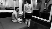 Hotwife y la nueva verga de diciembre el cornudo esposo graba Hotwife y la nueva verga de diciembre el cornudo esposo graba